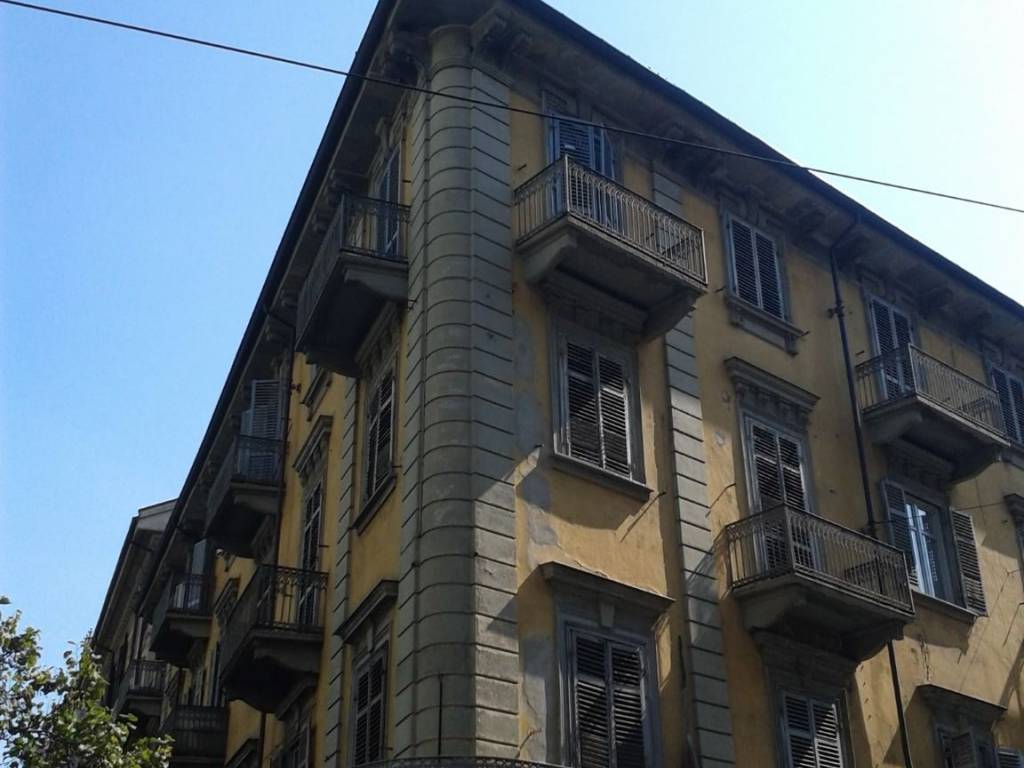 appartamento in affitto a Torino in zona Crocetta