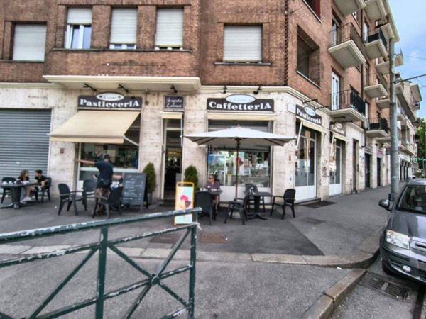 negozio in affitto a Torino in zona Vanchiglia