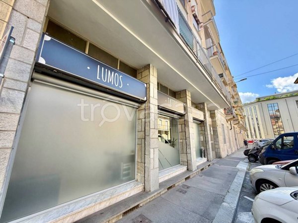 negozio in affitto a Torino in zona Vanchiglietta