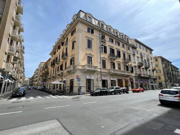 appartamento in affitto a Torino in zona Cit Turin