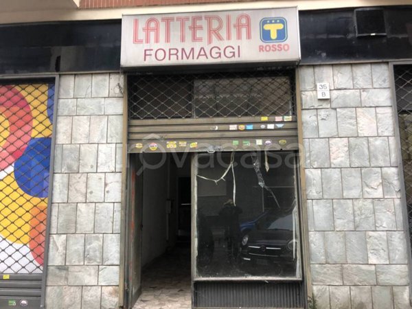 negozio in affitto a Torino in zona Rebaudengo