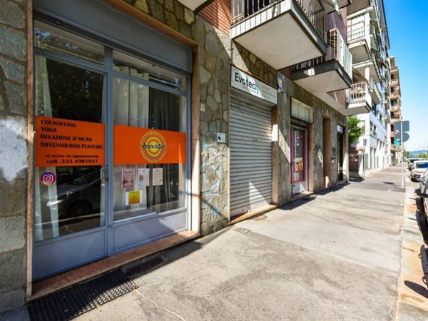 negozio in affitto a Torino in zona Madonna di Campagna