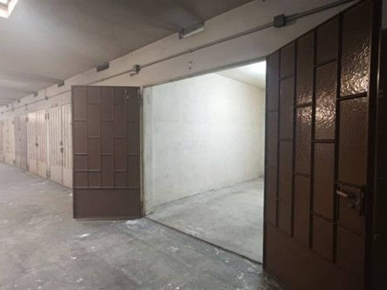 negozio in affitto a Torino in zona Mirafiori Sud
