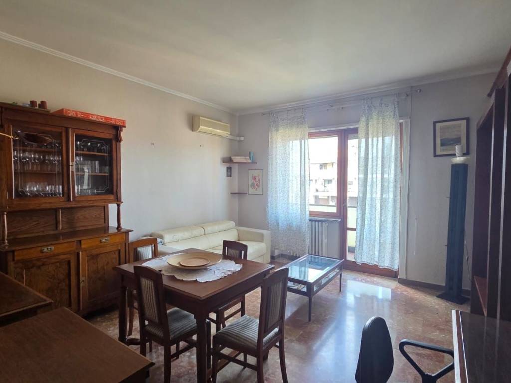 appartamento in affitto a Torino in zona Santa Rita