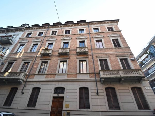 appartamento in affitto a Torino in zona Cit Turin