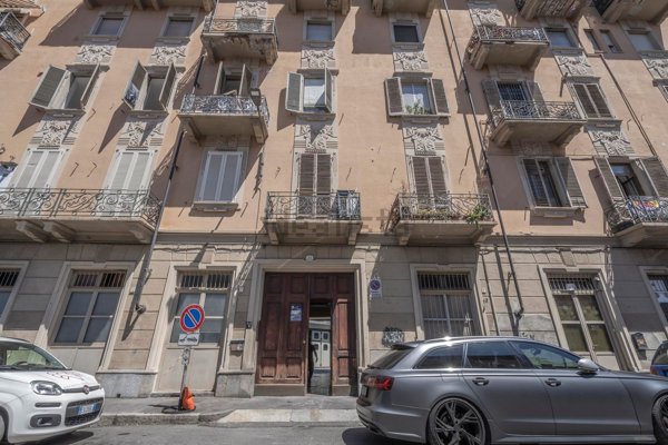 appartamento in affitto a Torino in zona Lucento