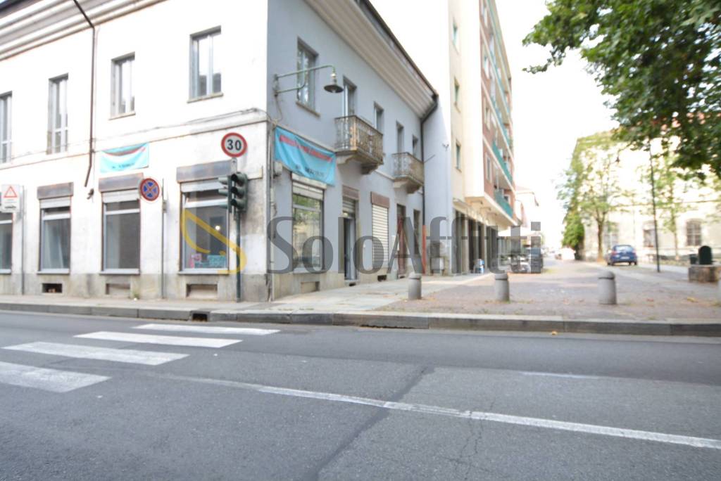 negozio in affitto a Torino in zona Regio Parco