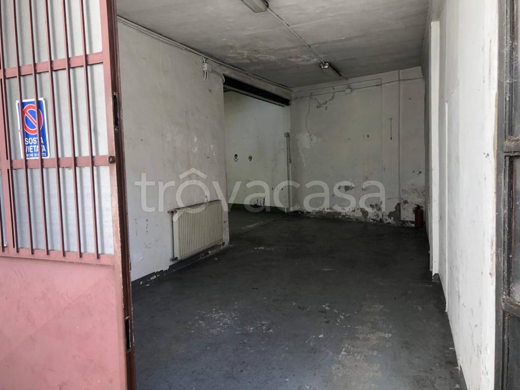 locale commerciale in affitto a Torino in zona Barriera di Milano