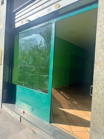 negozio in affitto a Torino