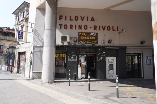 negozio in affitto a Torino in zona Cit Turin