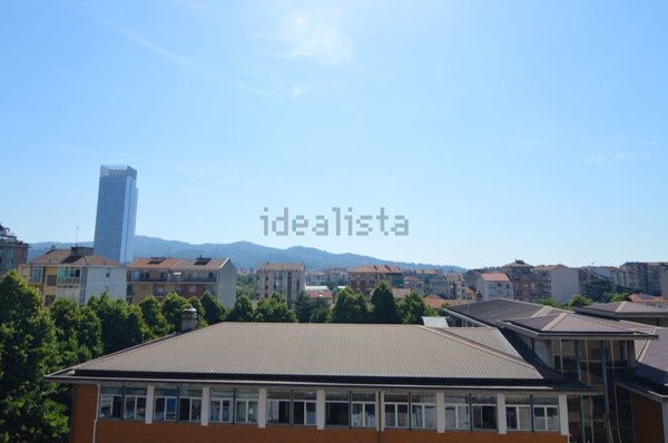 appartamento in affitto a Torino in zona Lingotto