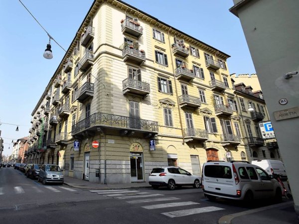 appartamento in affitto a Torino in zona Crocetta