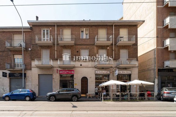 negozio in affitto a Torino in zona Pozzo Strada