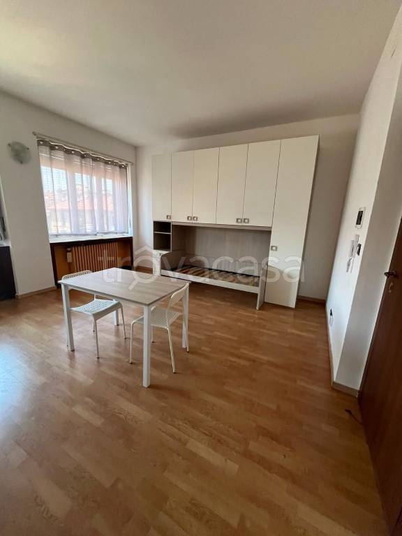 appartamento in affitto a Torino in zona Aurora
