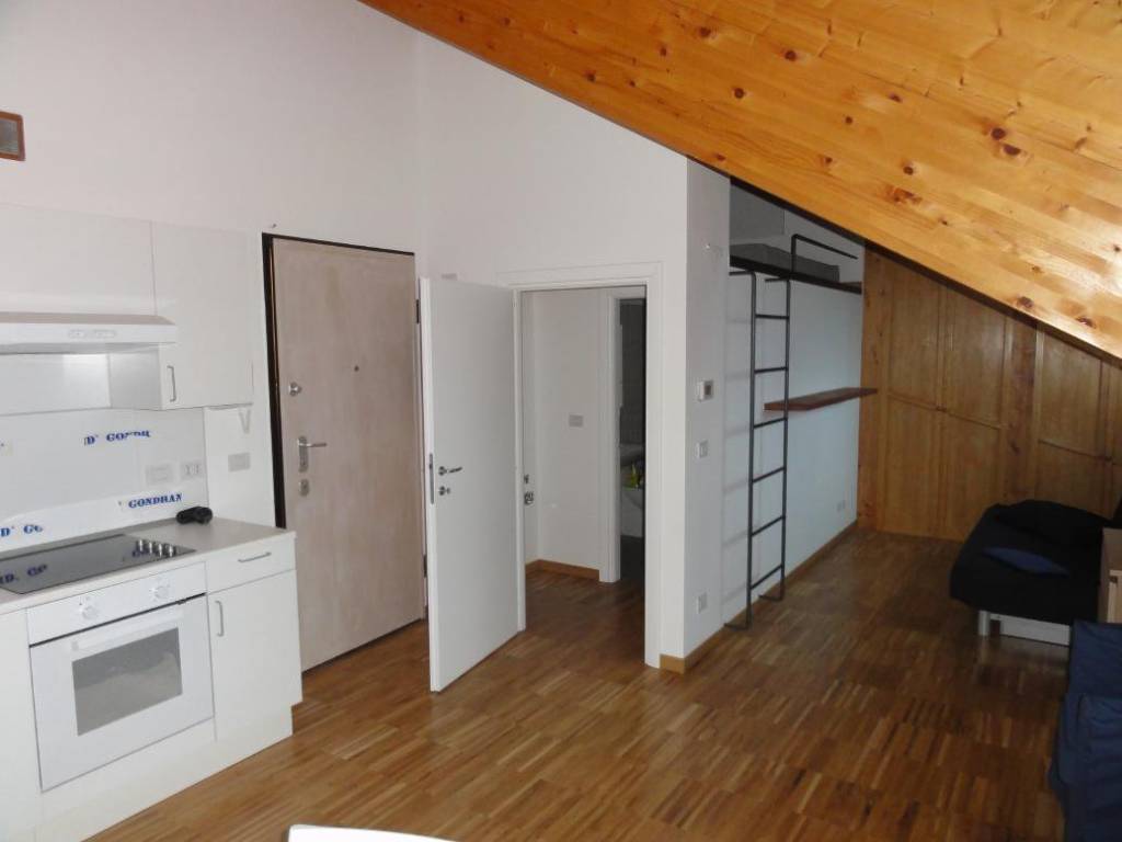 appartamento in affitto a Torino in zona Aurora