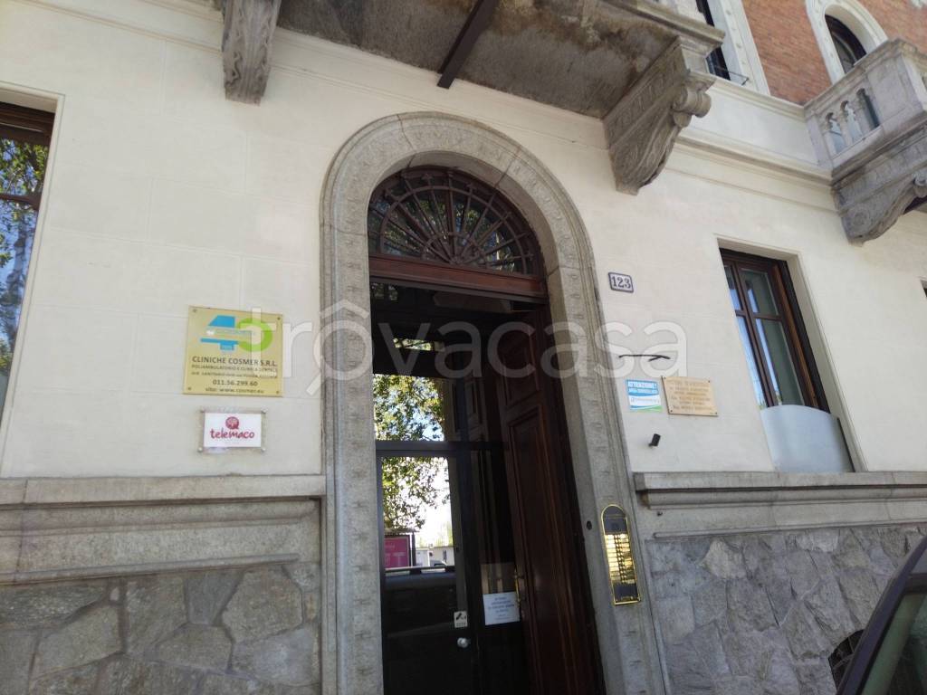 appartamento in affitto a Torino in zona Cenisia