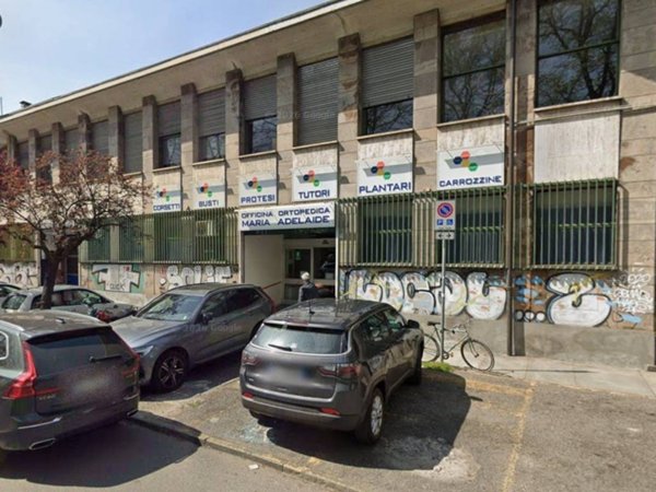 locale commerciale in affitto a Torino in zona Vanchiglia