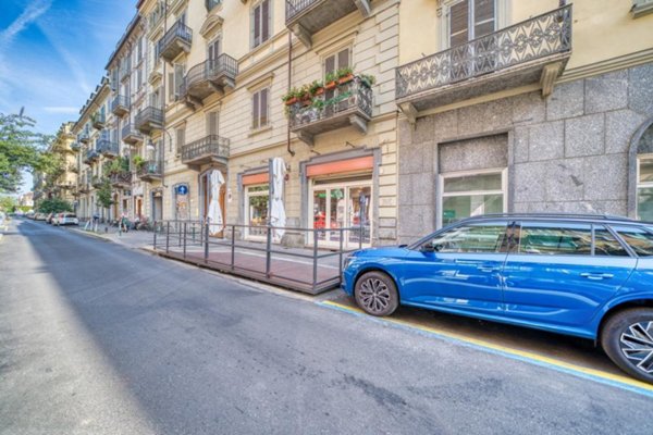 negozio in affitto a Torino in zona San Salvario