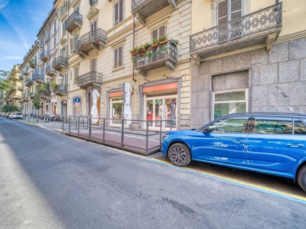 negozio in affitto a Torino in zona San Salvario