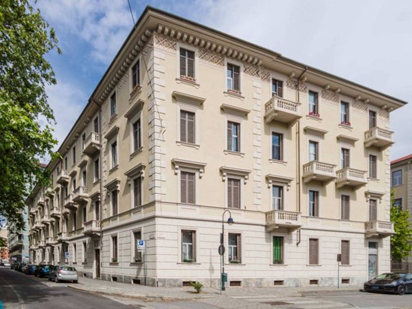 appartamento in affitto a Torino in zona Crocetta
