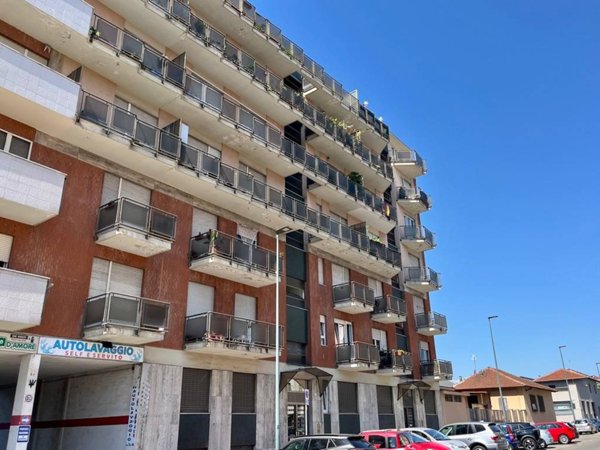 appartamento in affitto a Torino in zona Lingotto