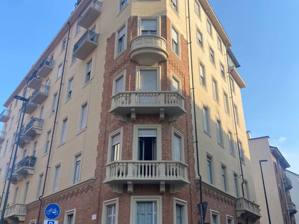 appartamento in affitto a Torino in zona Cit Turin