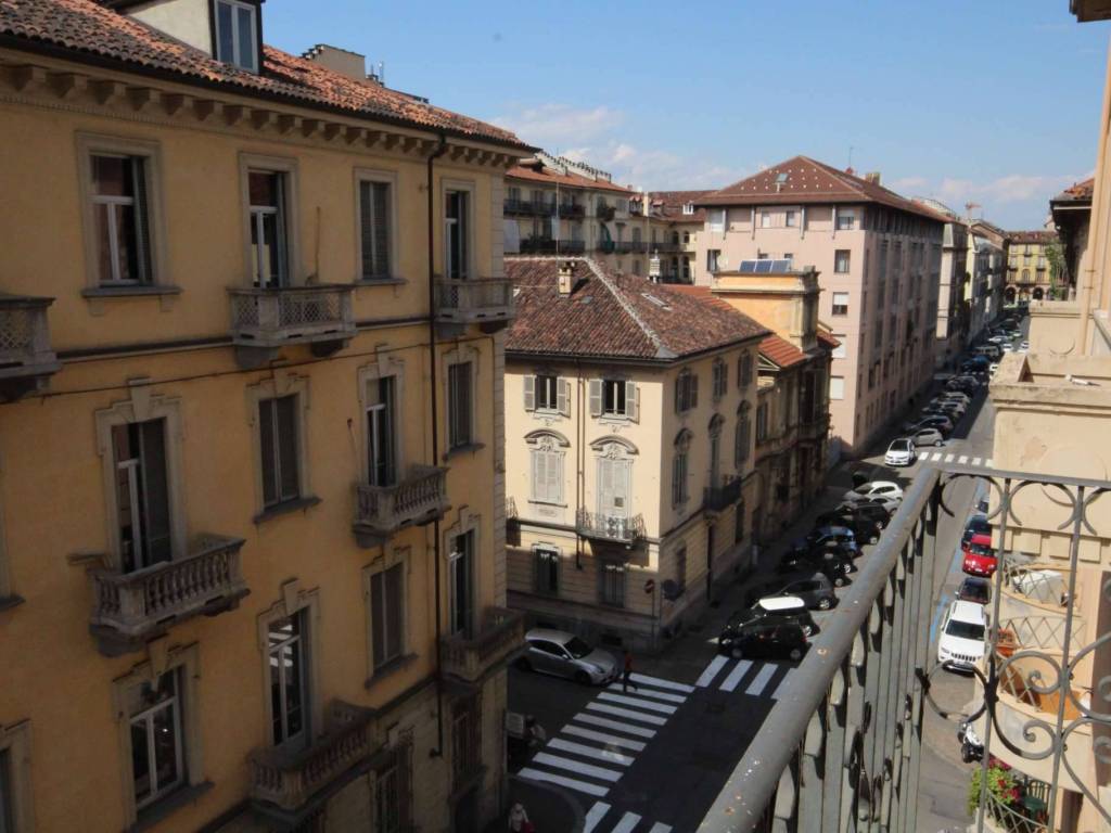 appartamento in affitto a Torino