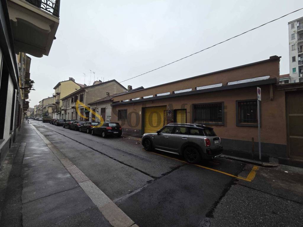 locale commerciale in affitto a Torino in zona Barriera di Milano