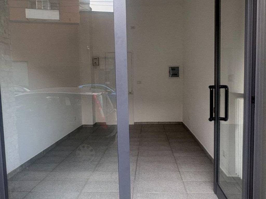 negozio in affitto a Torino in zona Borgo San Paolo