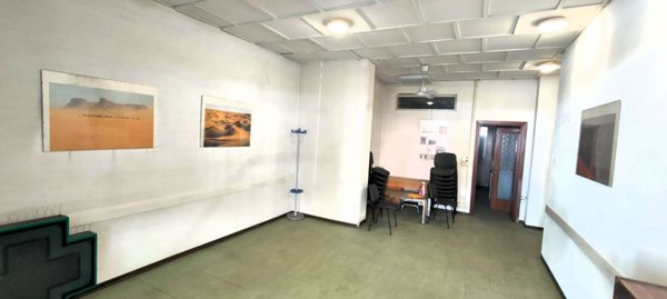 negozio in affitto a Torino in zona Pozzo Strada