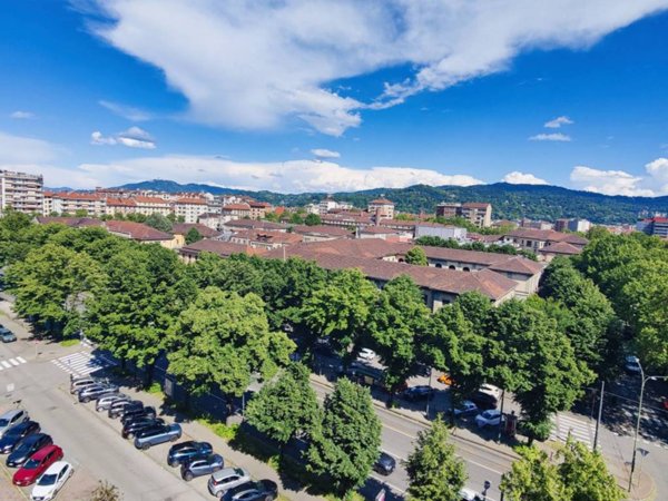 appartamento in affitto a Torino in zona Crocetta