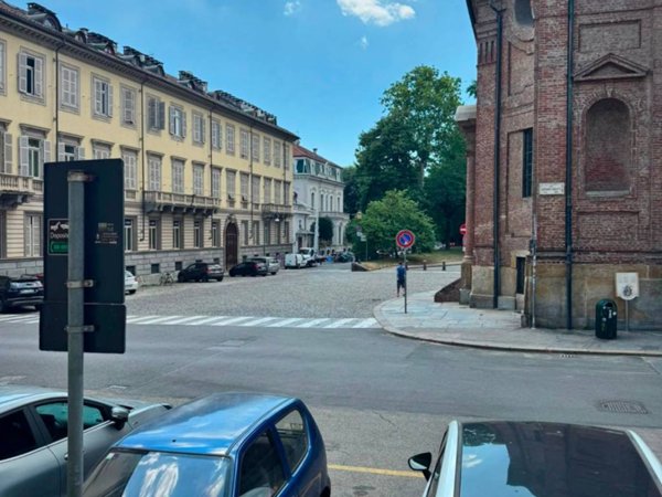 appartamento in affitto a Torino in zona Centro Storico