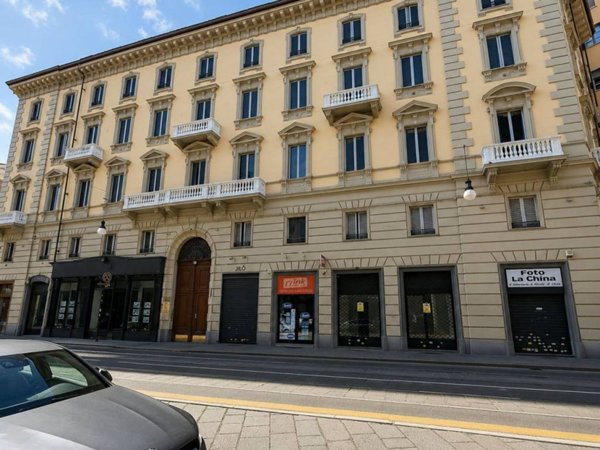 negozio in affitto a Torino in zona Centro Storico