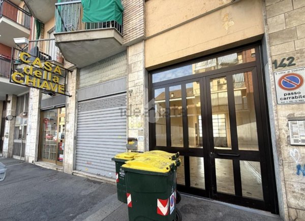 locale commerciale in affitto a Torino in zona Lucento
