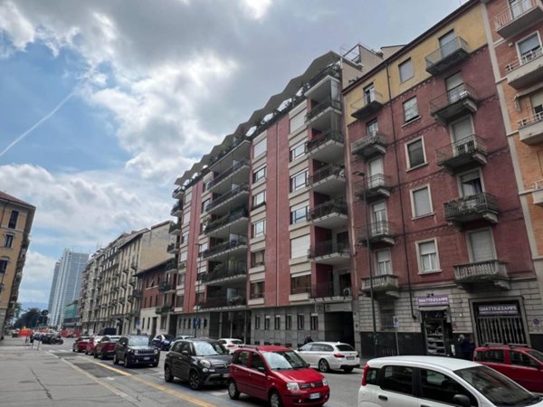 appartamento in affitto a Torino in zona Cit Turin