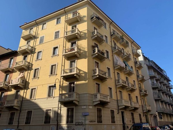 appartamento in affitto a Torino in zona Cenisia