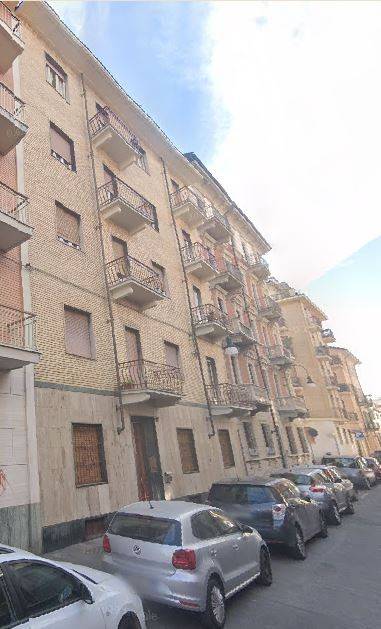 appartamento in affitto a Torino in zona Cenisia