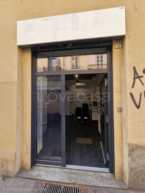 negozio in affitto a Torino in zona Vanchiglia