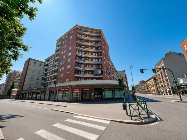 appartamento in affitto a Torino in zona Aurora