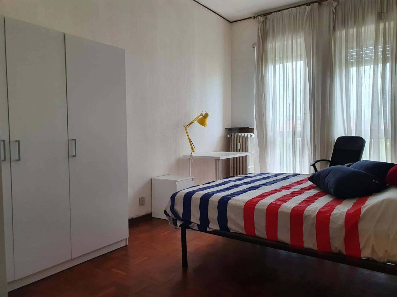 negozio in affitto a Torino in zona Lingotto