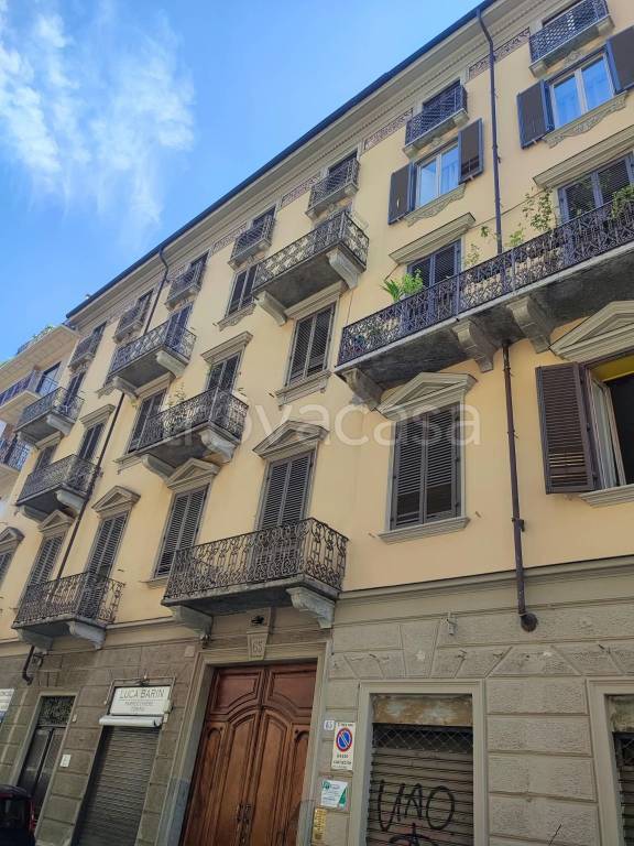 appartamento in affitto a Torino in zona Crocetta