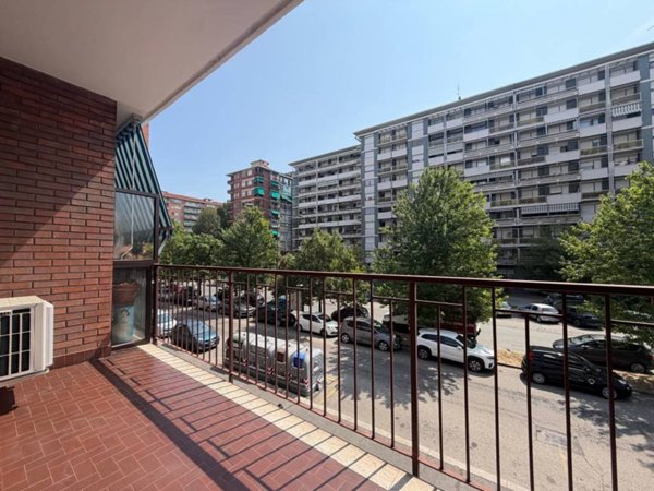 appartamento in affitto a Torino in zona Lingotto