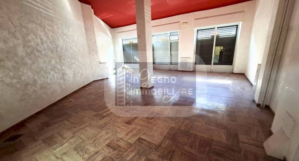 locale commerciale in affitto a Torino