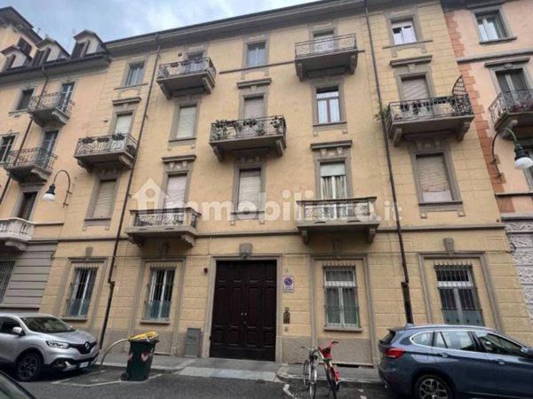appartamento in affitto a Torino in zona Cenisia