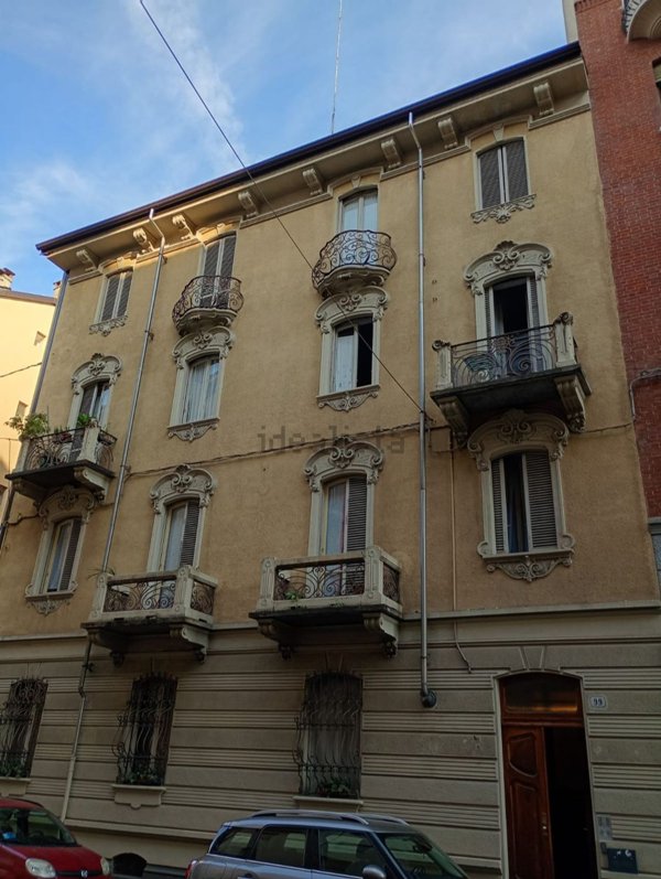 appartamento in affitto a Torino in zona Crocetta