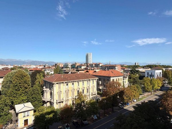 appartamento in affitto a Torino in zona Crocetta