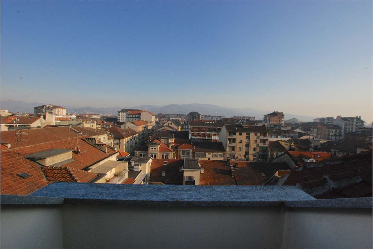appartamento in affitto a Torino in zona Crocetta