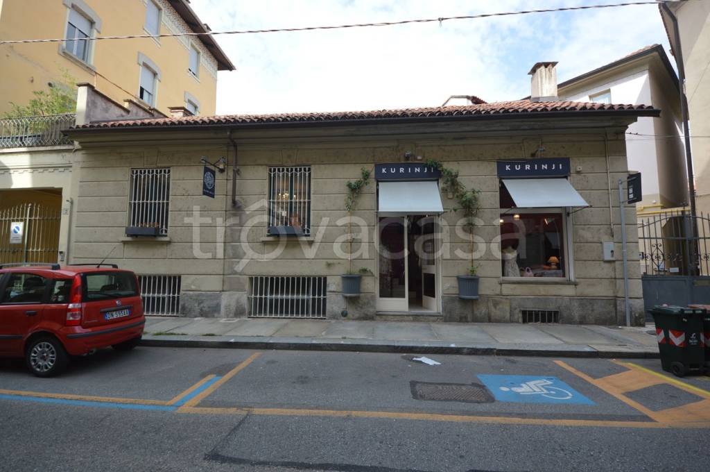 negozio in affitto a Torino in zona Gran Madre