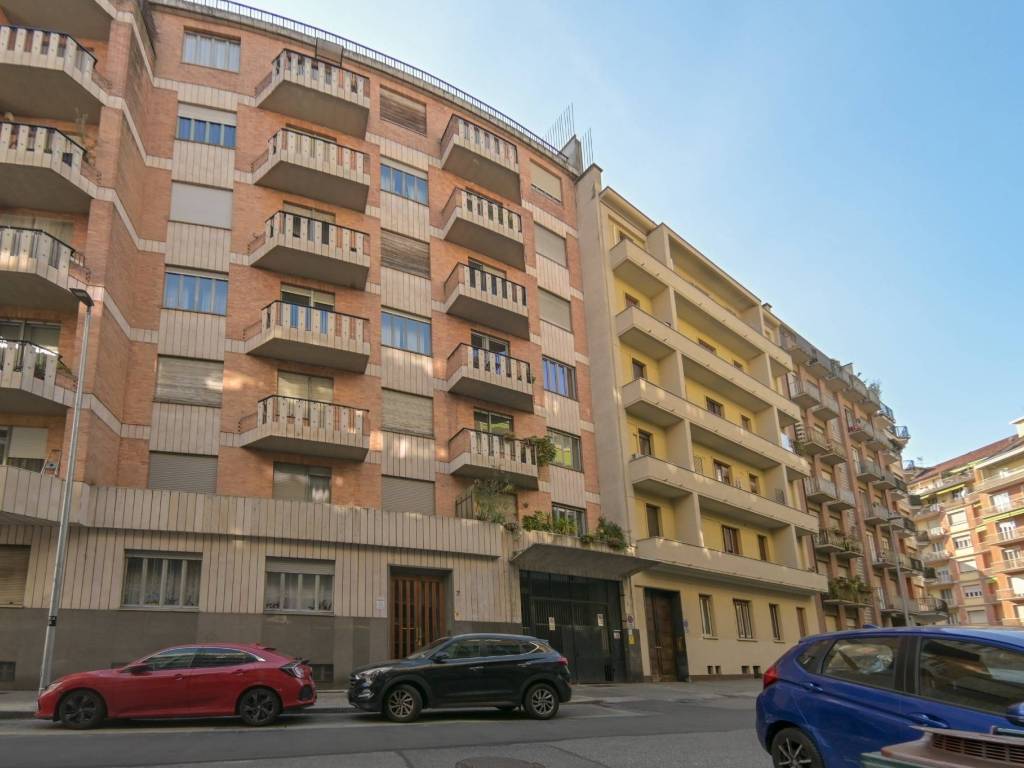 box auto in affitto a Torino in zona Cit Turin