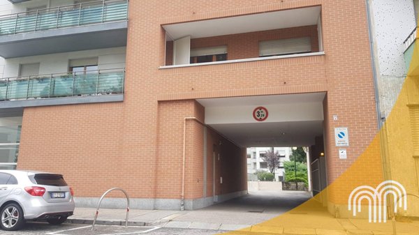 box auto in affitto a Torino in zona Cenisia